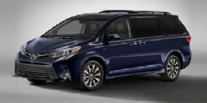 2018 Toyota Sienna LE AWD Image# 1