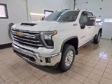 Chevrolet Silverado 2500HD LTZ cabine multiplace 4RM boite de 6. Image# 1