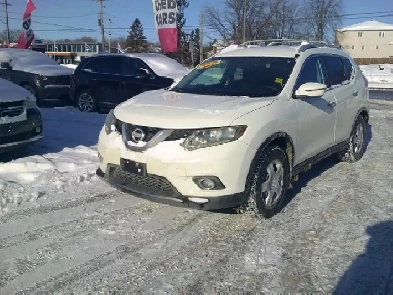2016 Nissan Rogue SV ON or QC Safety Included Image# 1
