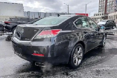 2015 Honda fit lx (clean title) Image# 1