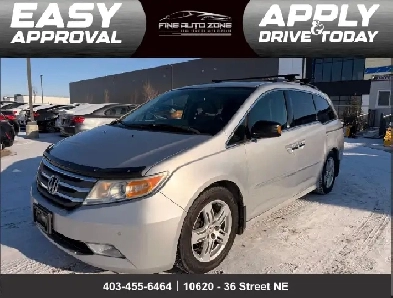 2013 Honda Odyssey Touring V6 8Pass  Fully Loaded Very Well