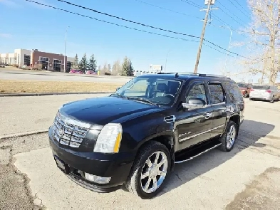 2007 Cadillac Escalade  Sunroof Power Heated Leather Seats Image# 1