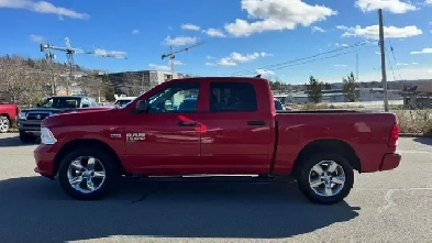 2019 RAM 1500 Classic Crew Cab 57 box 4x4