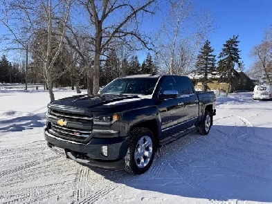 2018 Chevrolet Silverado 1500 LTZ - CrewCab 4WD Image# 1