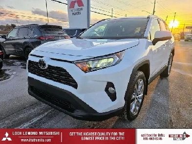 2021 Toyota RAV4 XLE  AWD  Sunroof