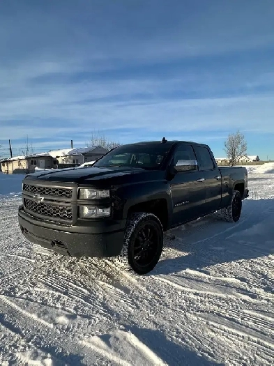 2015 Chev 1500 Image# 1
