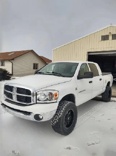 2006 Dodge Ram Cummins mega cab Image# 1