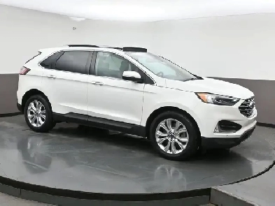 2022 Ford Edge TITANIUM AWD Leather Sunroof Heated SeatsWheel