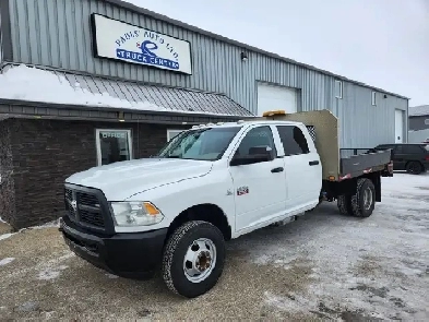 2012 Ram 3500 Crew Cab Dually Flatbed 4X4 ST 67L  Clean Title