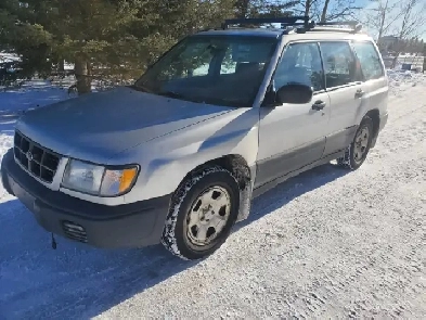 2000 Subaru Forester L Image# 1