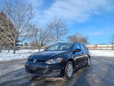 2015 Volkswagen Golf Sportwagon • Touchscreen Heat Seats Camera Image# 1