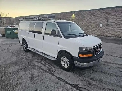 2017 GMC Savana 2500 Cargo Van – Fully Equipped – 137,000 km Image# 1