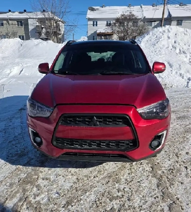2015 Mitsubishi RVR Image# 1