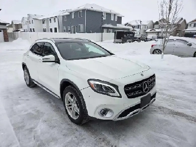 2019 Mercedes-Benz GLA 250 4MATIC Image# 1