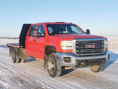 2015 GMC 3500 Flatdeck Truck Image# 1