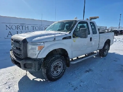 2015 Ford F-250 Super Duty 4x4 XL 4dr SuperCab 6.8 ft. SB Pickup Image# 1