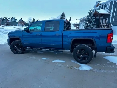 2017 GMC Sierra Low Km Super Clean