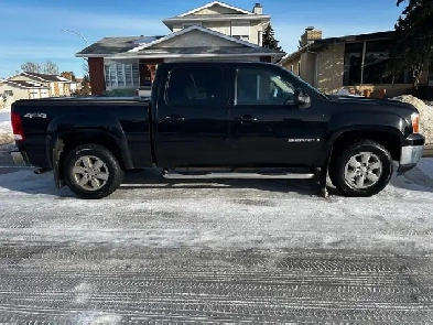 2009 GMC SIERRA SLT 4x4 CREW CAB Image# 1