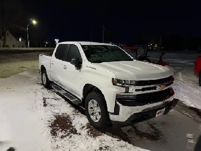 2022 Chevrolet SILVERADO Image# 1