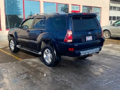 Beautiful 2004 Toyota 4Runner
