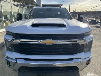 2025 Chevrolet Silverado 3500HD LT | 6.6L DURAMAX | 6'6 BOX Image# 1
