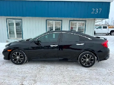 2021 Honda Civic LX  With Only 48 Km