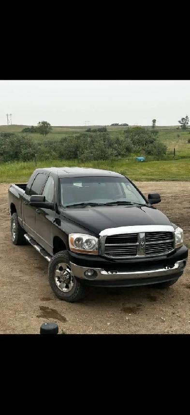 2006 mega cab slt Image# 1