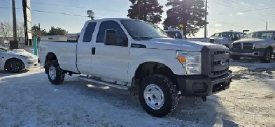 2014 Ford Super Duty F250 SRW 4x4  8FT Box Tow Package