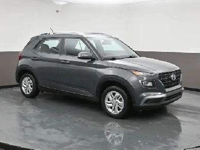 2025 Hyundai Venue Preferred 902-466-9550 Android Auto / Apple C Image# 1
