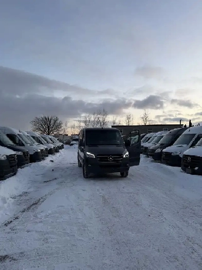 2021 MercedesBenz Sprinter 2500