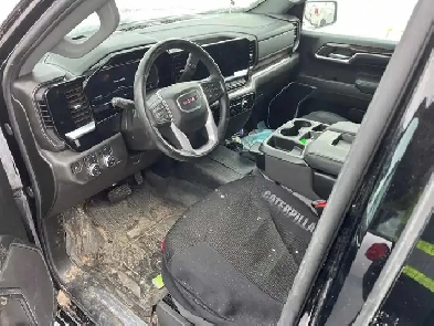 2024 GMC Sierra 1500 SLE Image# 1