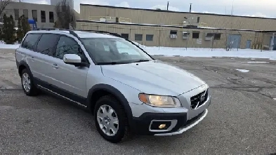 2010 Volvo XC70 32 AWD PREMIER CERTIFIED