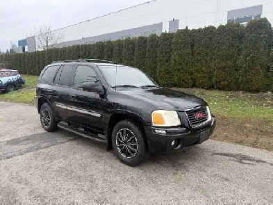 2003 GMC ENVOY SLT 4WD AUTOMATIC A/C HEATED SEATS WITH TOW HITCH Image# 1