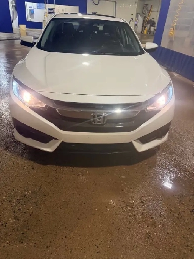 2017 HONDA CIVIC MINT CONDITION Image# 1