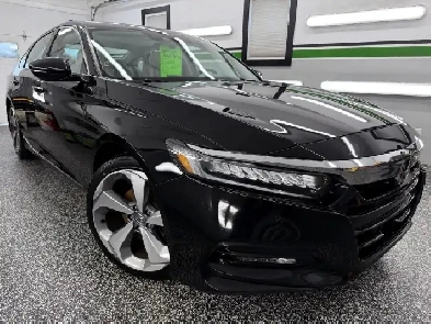 2018 Honda Accord Touring Image# 1