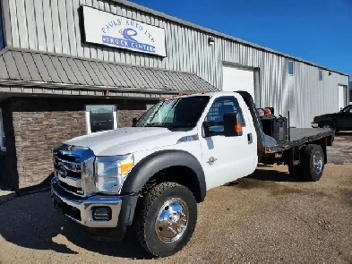 2016 Ford F-550 Reg Cab Dually Flatbed 4X4 XLT 6.7L - Clean Titl Image# 1