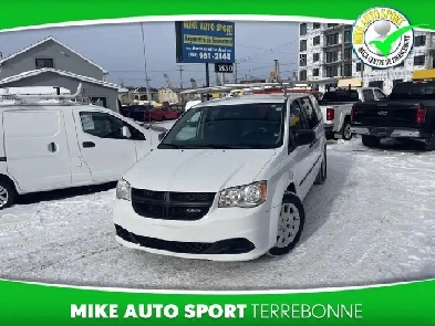 RAM Cargo Van Empattement de 119 po 2015 à vendre Image# 1