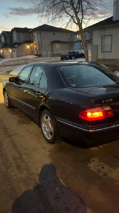 2002 Mercedes-Benz E430 4-Matic Image# 1