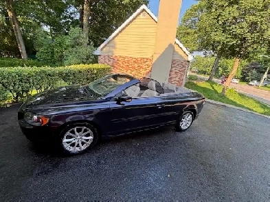 2007 VOLVO C70 T5 NO WINTERS OR BAD WEATHER TRADE ? Image# 1