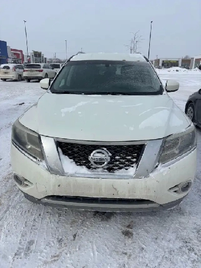 Nissan pathfinder 4WD SL 2015 Image# 1