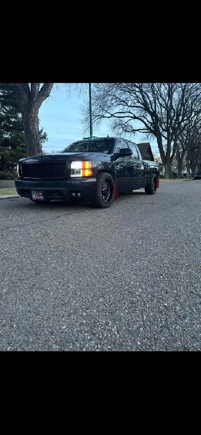 2007 Chevy 1500! 4x4! Image# 1