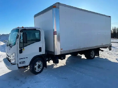 2018 Isuzu NRR 20FT cube van - power lift  gate Image# 1