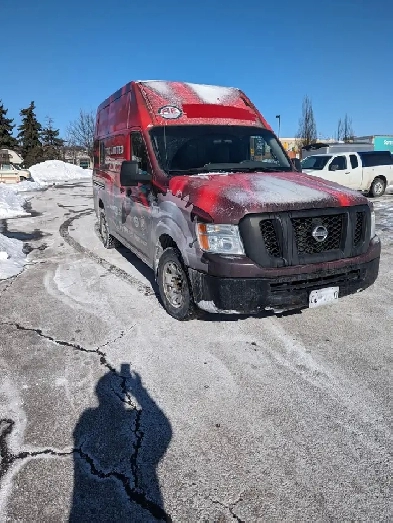 Nissan NV 2500 v8 Image# 1