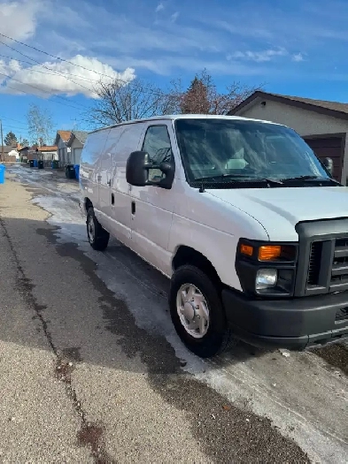 FORD E250 VAN Image# 1