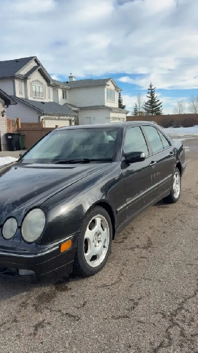 2002 Mercedes-Benz E430 4-Matic Image# 1