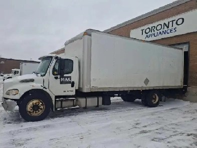 2013 Freightliner m2 Image# 1