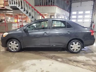 2009 Toyota Yaris berline Image# 1