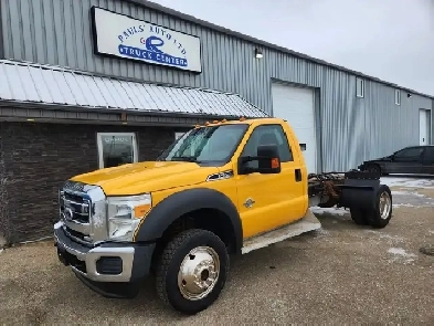 2011 Ford F-550 Reg Cab Dually 4X4 XLT 6.7L - Clean Title Image# 1
