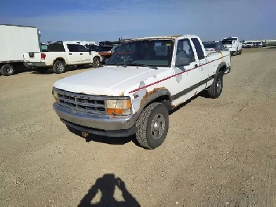 1994 Dodge Dakota 2dr Sport 4WD Extended Cab SB Image# 1