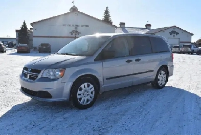 2016 Dodge Grand Caravan SE Image# 1